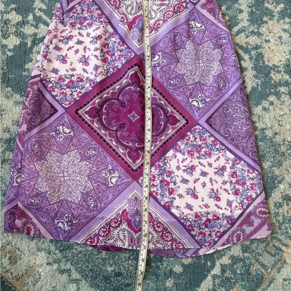 Vintage Y2K Purple and White Paisley Patterned Midi Skirt - Picture 6 of 7